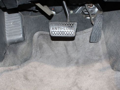 Used 1997 Chevrolet Camaro Z28 w/ Preferred Equipment Group 2 image 40