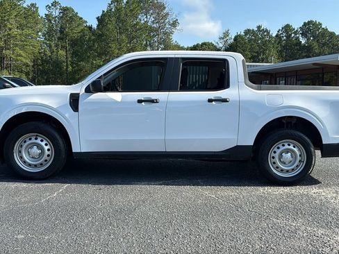 Used 2023 Ford Maverick XL FWD image 4