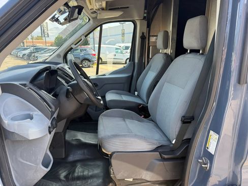 Used 2019 Ford Transit 250 148 High Roof Extended RWD image 9