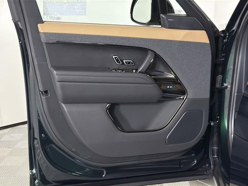 New 2026 Land Rover Range Rover Sport Dynamic SE image 20