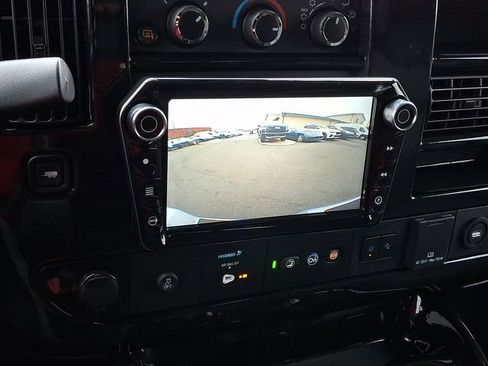 Used 2021 GMC Savana 2500 image 25