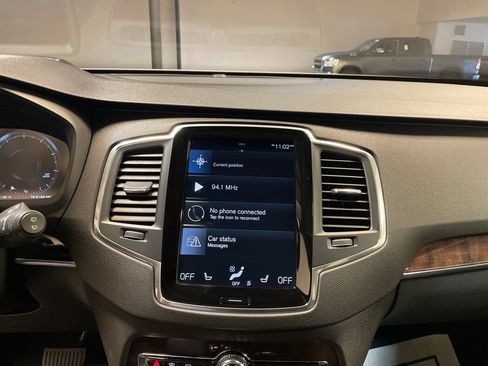 Used 2019 Volvo XC90 T6 Momentum w/ Advanced Package AWD/4WD image 10