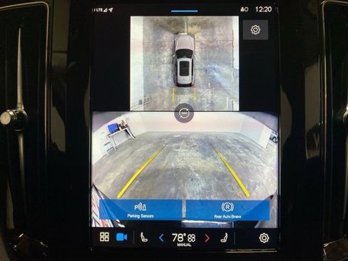 Used 2025 Volvo XC60 B5 Plus image 53