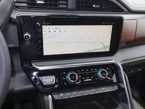 New 2026 GMC Sierra 2500 Denali Ultimate w/ Max Trailering Package image 18