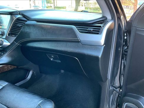 Used 2016 Chevrolet Tahoe LT image 14