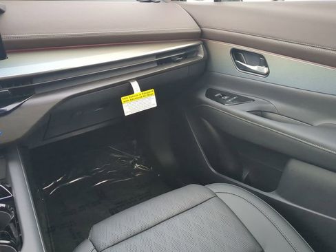 New 2025 Nissan Murano Platinum image 16