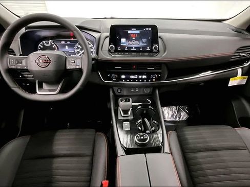 New 2026 Nissan Rogue SV w/ Rock Creek Premium Package AWD/4WD image 6