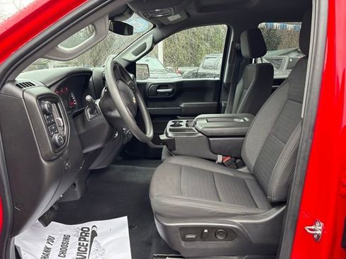 Used 2023 Chevrolet Silverado 1500 Custom AWD/4WD image 8