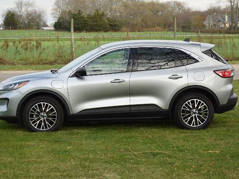 Certified 2022 Ford Escape SE w/ Convenience Package image 4