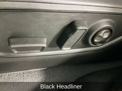 Used 2024 Jeep Grand Cherokee Altitude image 28