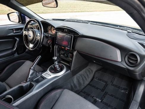 Used 2017 Subaru BRZ Premium image 20