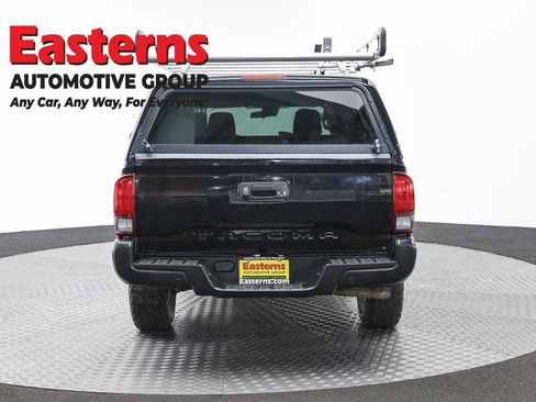 Used 2023 Toyota Tacoma SR AWD/4WD image 6