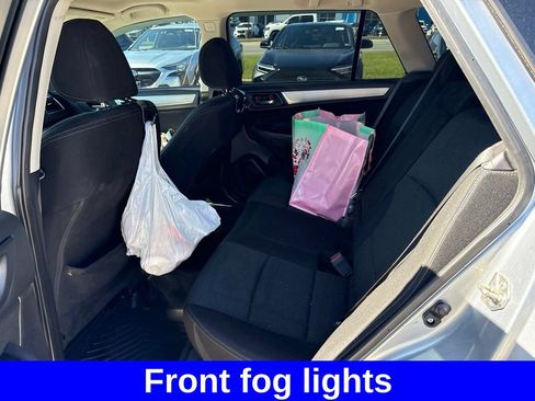 Used 2018 Subaru Outback 2.5i Premium AWD/4WD image 14