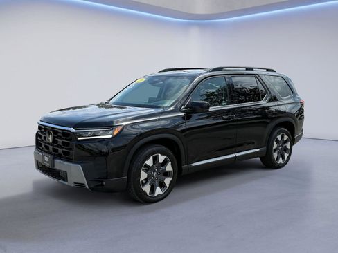 Used 2026 Honda Pilot Elite image 11