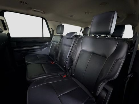 Used 2024 Ford Expedition Max XLT AWD/4WD image 25