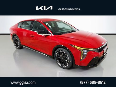 New 2025 Kia K4 GT-Line image 1