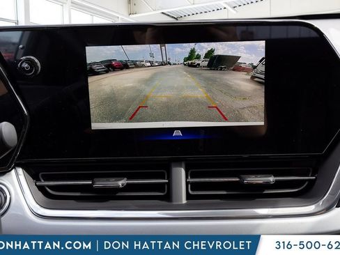 New 2026 Chevrolet Trax LT w/ Driver Confidence Package FWD image 10