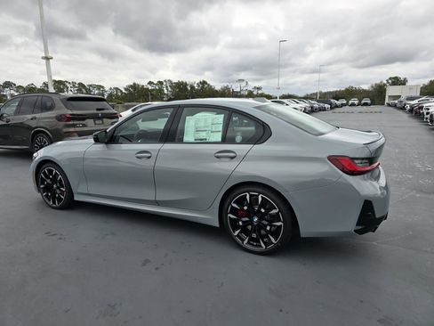 New 2026 BMW 330i Sedan w/ M Sport Package image 5