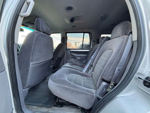 Used 2003 Ford Explorer XLT AWD/4WD image 16