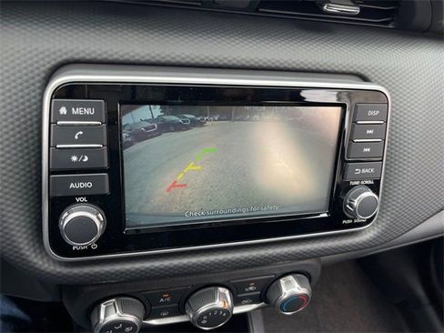 New 2025 Nissan Kicks Play S image 15