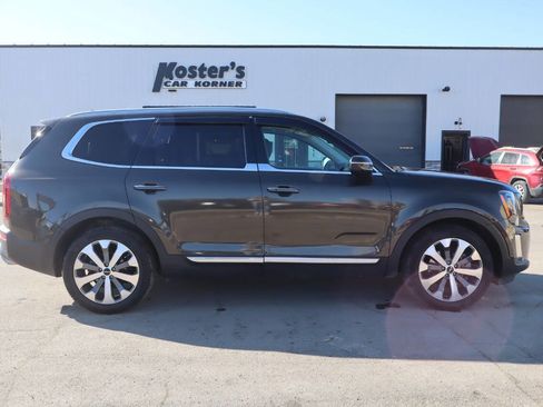 Used 2022 Kia Telluride S image 10