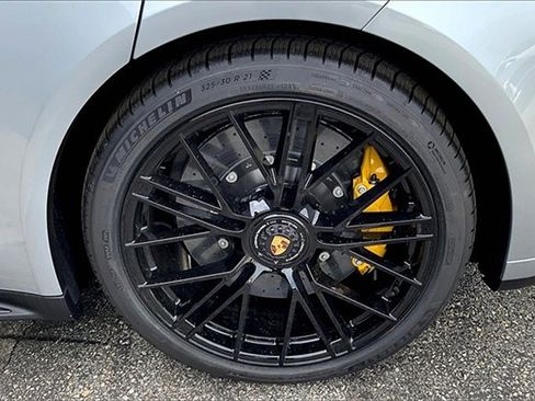 New 2026 Porsche Panamera GTS image 16