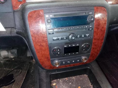 Used 2007 Chevrolet Avalanche LT w/ LT Preferred Equipment Group AWD/4WD image 36