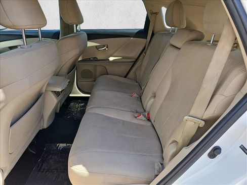 Used 2011 Toyota Venza w/ Convenience Pkg FWD image 24
