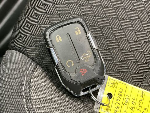 Used 2021 GMC Sierra 1500 Elevation image 27