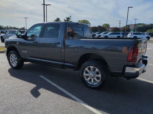 New 2026 RAM 2500 Laramie AWD/4WD image 6