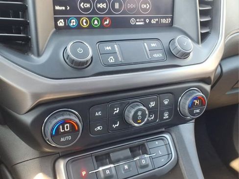 Certified 2023 GMC Acadia AT4 w/ Preferred Package AWD/4WD image 17