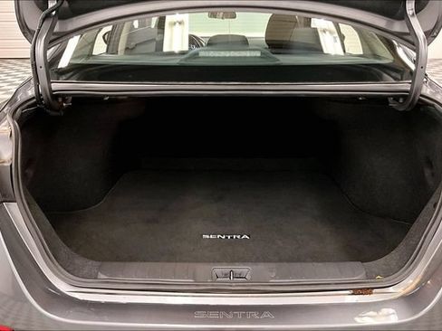 Used 2025 Nissan Sentra SV w/ All-Weather Package FWD image 39