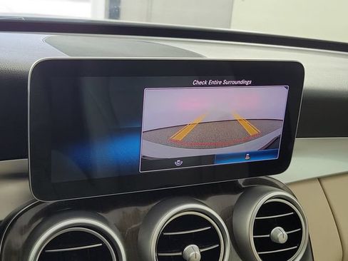 Used 2019 Mercedes-Benz C 300 Sedan image 30