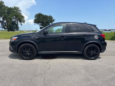 Used 2018 Mitsubishi Outlander Sport ES FWD image 4