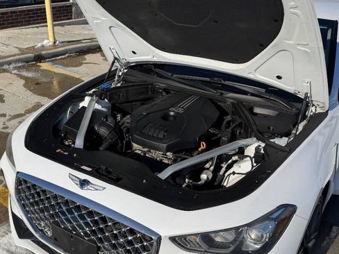 Used 2019 Genesis G70 2.0T Advanced image 35