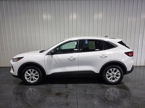 Used 2023 Ford Escape Active AWD/4WD image 4