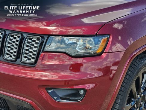 Used 2021 Jeep Grand Cherokee Laredo X RWD image 6