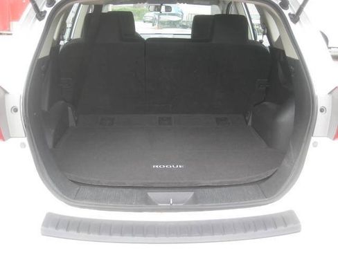 Used 2014 Nissan Rogue S w/ Convenience Package AWD/4WD image 13