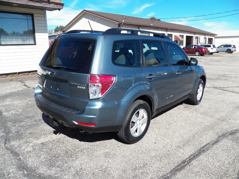 Used 2013 Subaru Forester 2.5X w/ Alloy Wheel Pkg AWD/4WD image 4