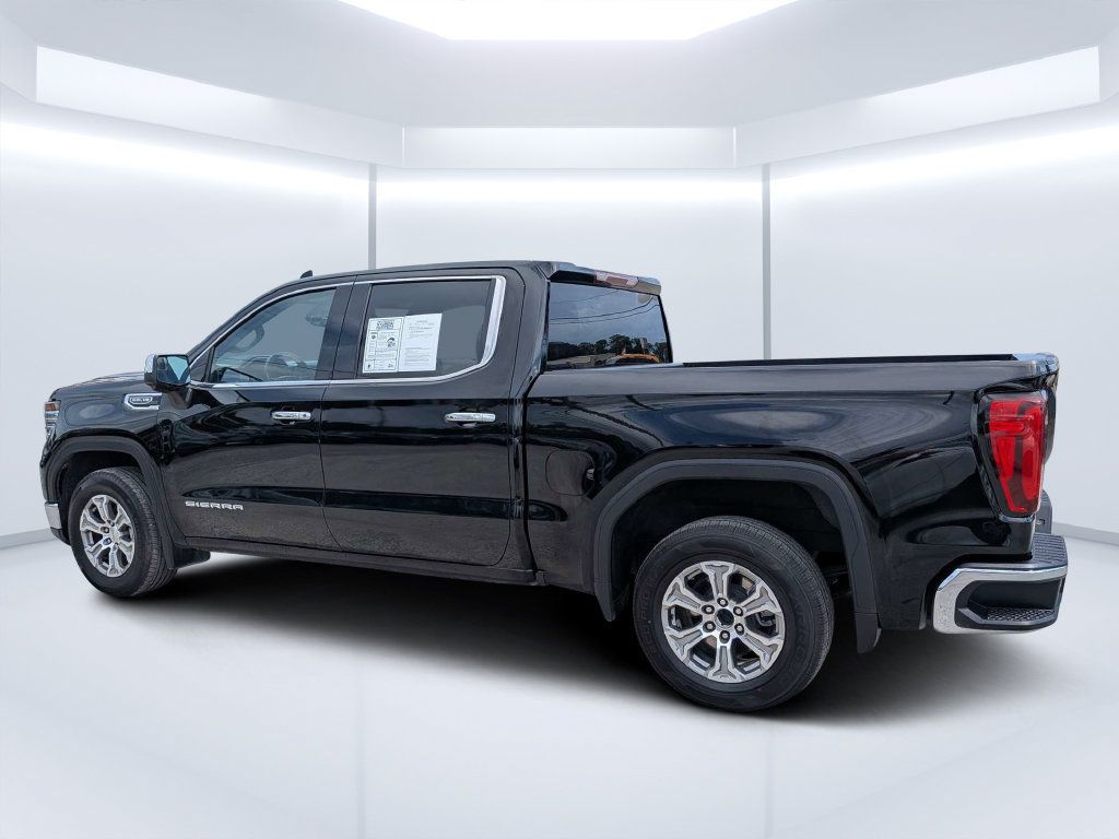 Used 2025 GMC Sierra 1500 SLT RWD image 6