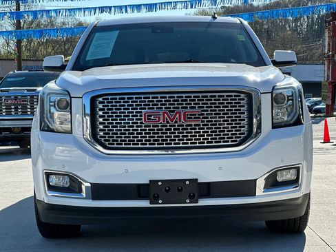 Used 2015 GMC Yukon XL Denali w/ Touring Package AWD/4WD image 2