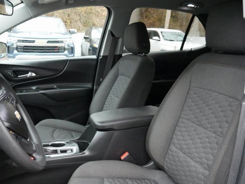 Used 2020 Chevrolet Equinox LT image 9