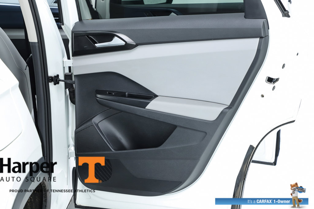 Used 2023 Volkswagen Taos SE w/ Panoramic Sunroof Package AWD/4WD image 68