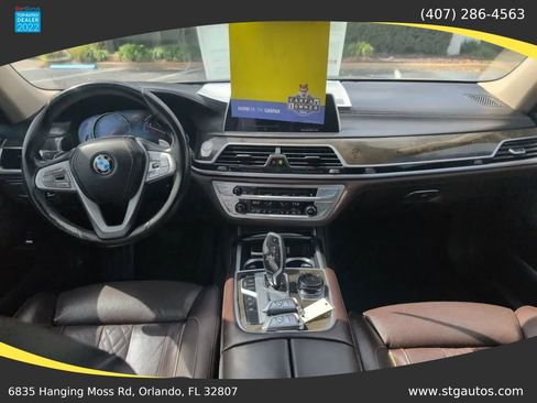 Used 2016 BMW 740i RWD image 19