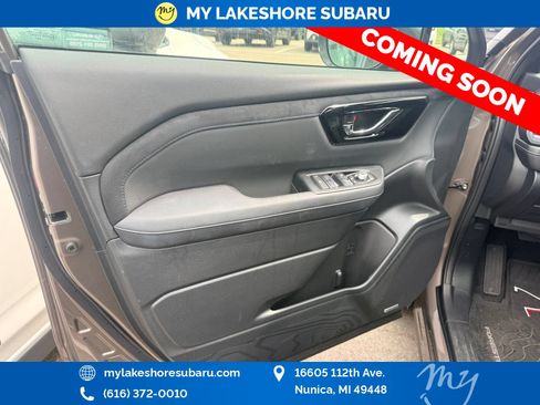 Used 2025 Subaru Forester Limited AWD/4WD image 8