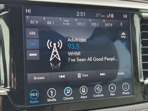 Used 2019 Chrysler Pacifica Limited image 6