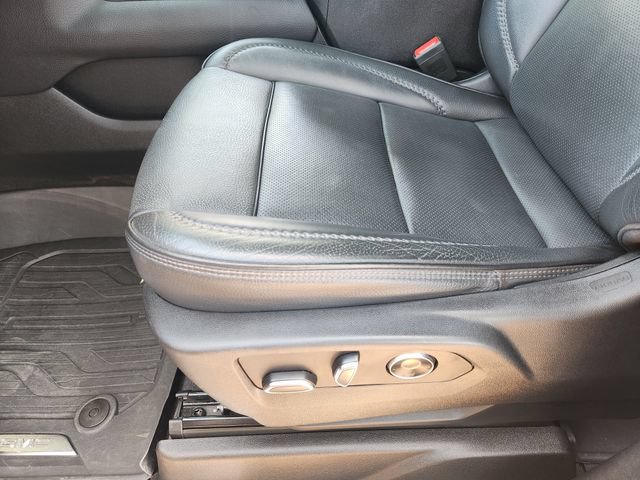 Used 2023 GMC Yukon Denali w/ LPO, Floor Liner Package AWD/4WD image 24