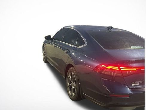 Used 2024 Honda Accord EX image 5