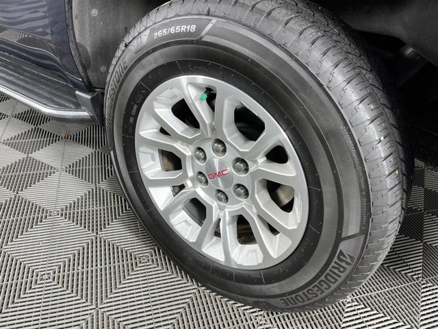 Used 2018 GMC Yukon SLT RWD image 11