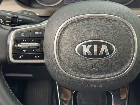 Used 2021 Kia Sorento EX w/ EX AWD X-Line Package image 20